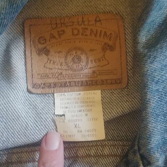 XL Sundance '94 Gap denim Jean jacket - Picture 3 of 4